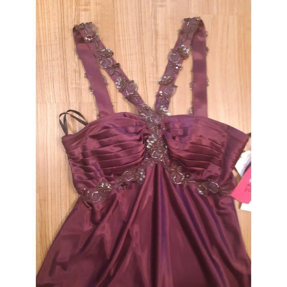 3 for $60 Morgan & Co Purple Plum V Neck Beaded Sequins Smal - Picture 2 of 5